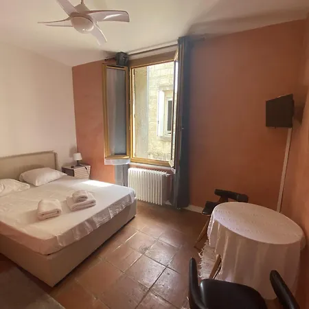 Ida D'hotes 3* Μονπελιέ