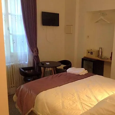 Ida D'hotes Bed & Breakfast 3*