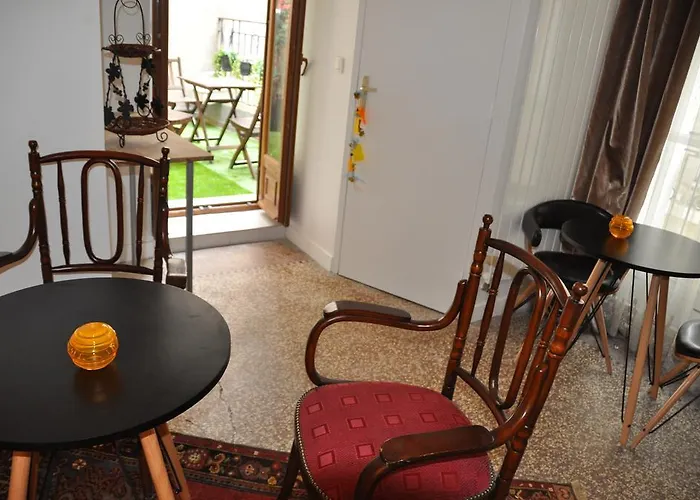 Alojamento de Acomodação e Pequeno-almoço Ida D'hôtes 3*